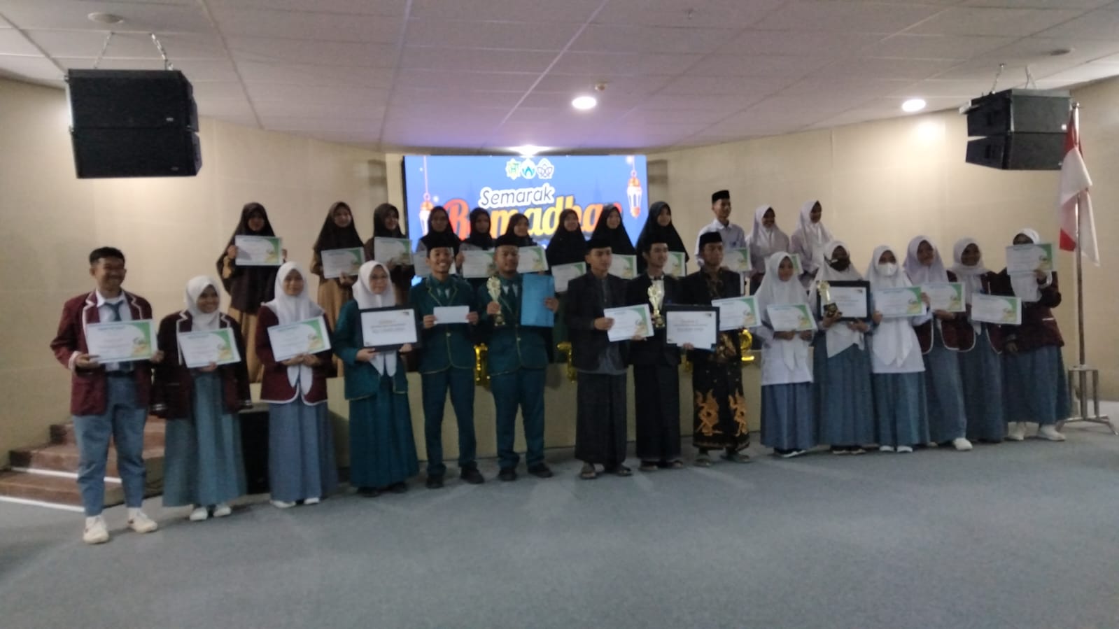 Mahasiswa Prodi Ilmu Al Qur an dan Tafsir Fakultas Ushuluddin UIN STS Jambi Mengadakan perlombaan Cerdas Cermat