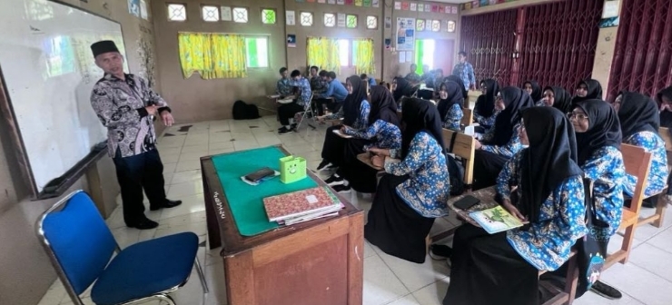 FUSA UIN STS Jambi Gelar Silaturahim Ke MAN 1 Tungkal