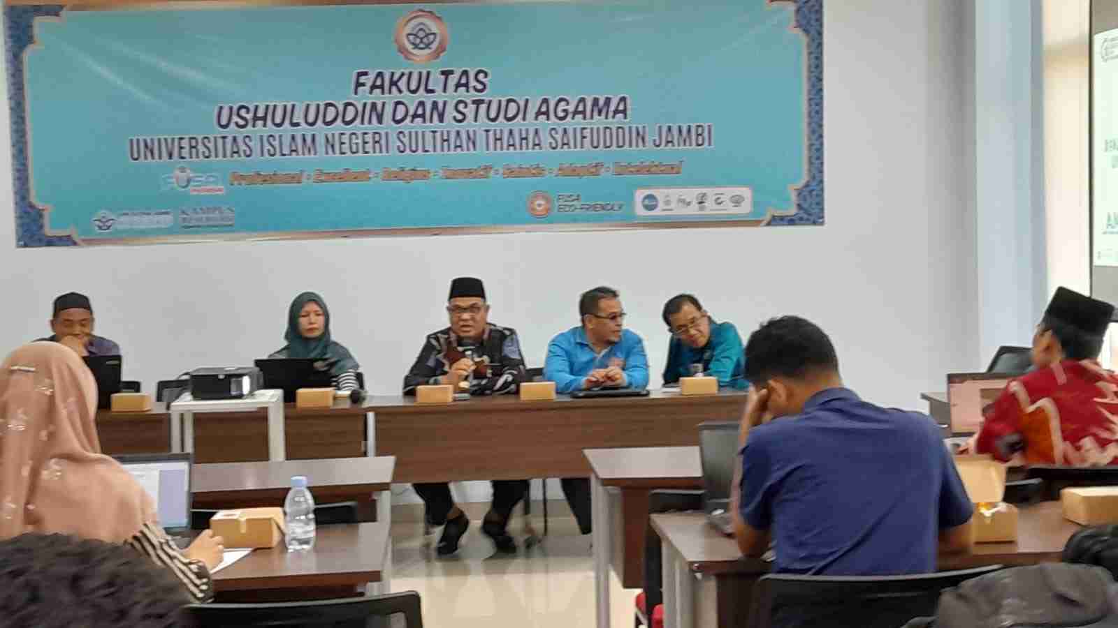 Dekan FUSA Sambut Hangat Tim Auditor AMI