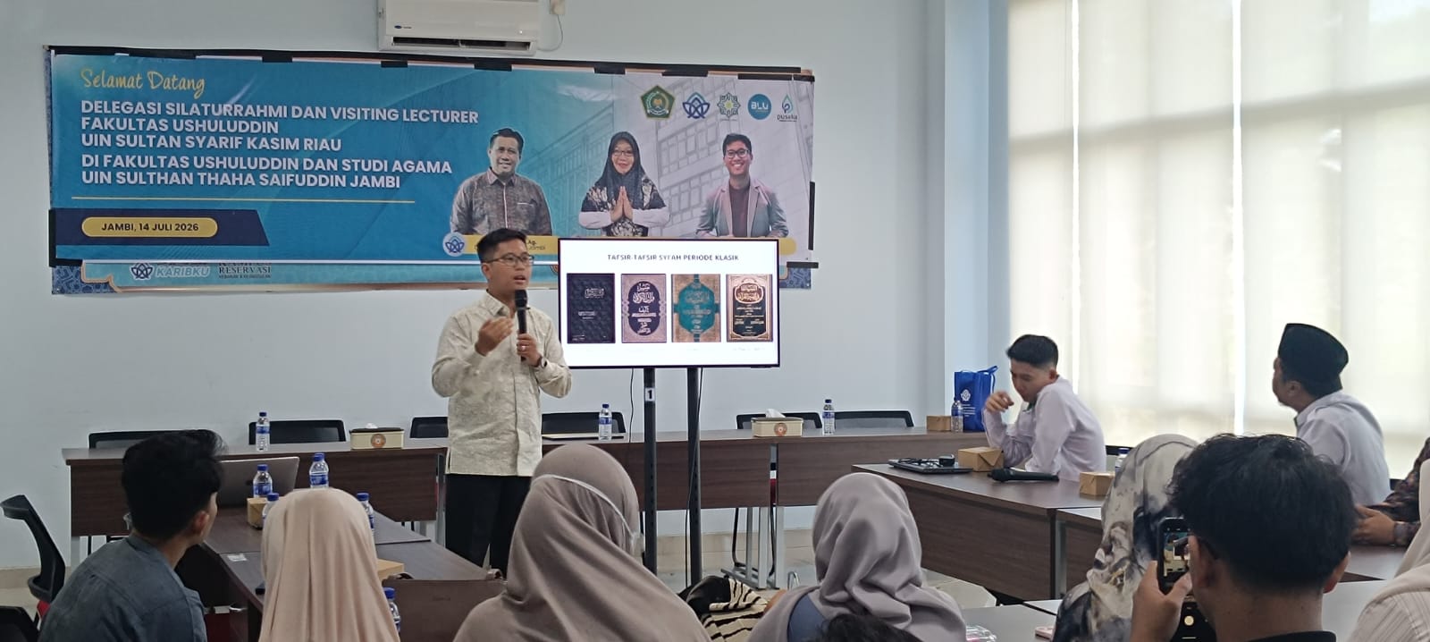 FUSA UIN STS Jambi Perkaya Khazanah Keilmuan melalui Visiting Lecturer Bersama Azhari Andi, Ph.D.