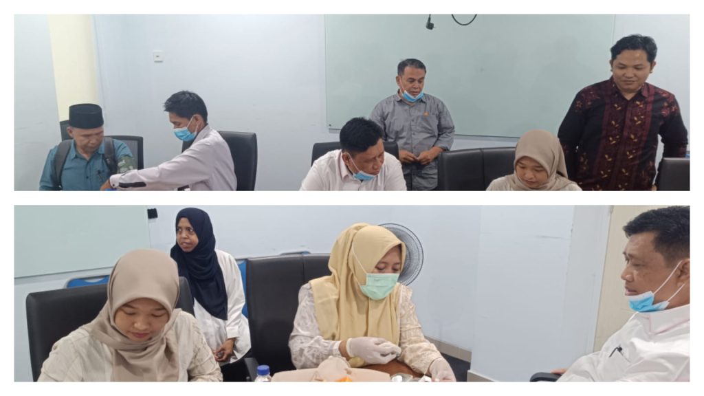 Jaga Kesehatan Civitas Akademika, FUSA Gelar Cek Kesehatan Bersama Klinik UIN STS Jambi