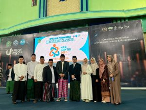 Civitas Akademika FUSA Ikuti Upacara Peringatan Hari Santri Nasional 2026